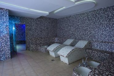 Relax room, Surcin